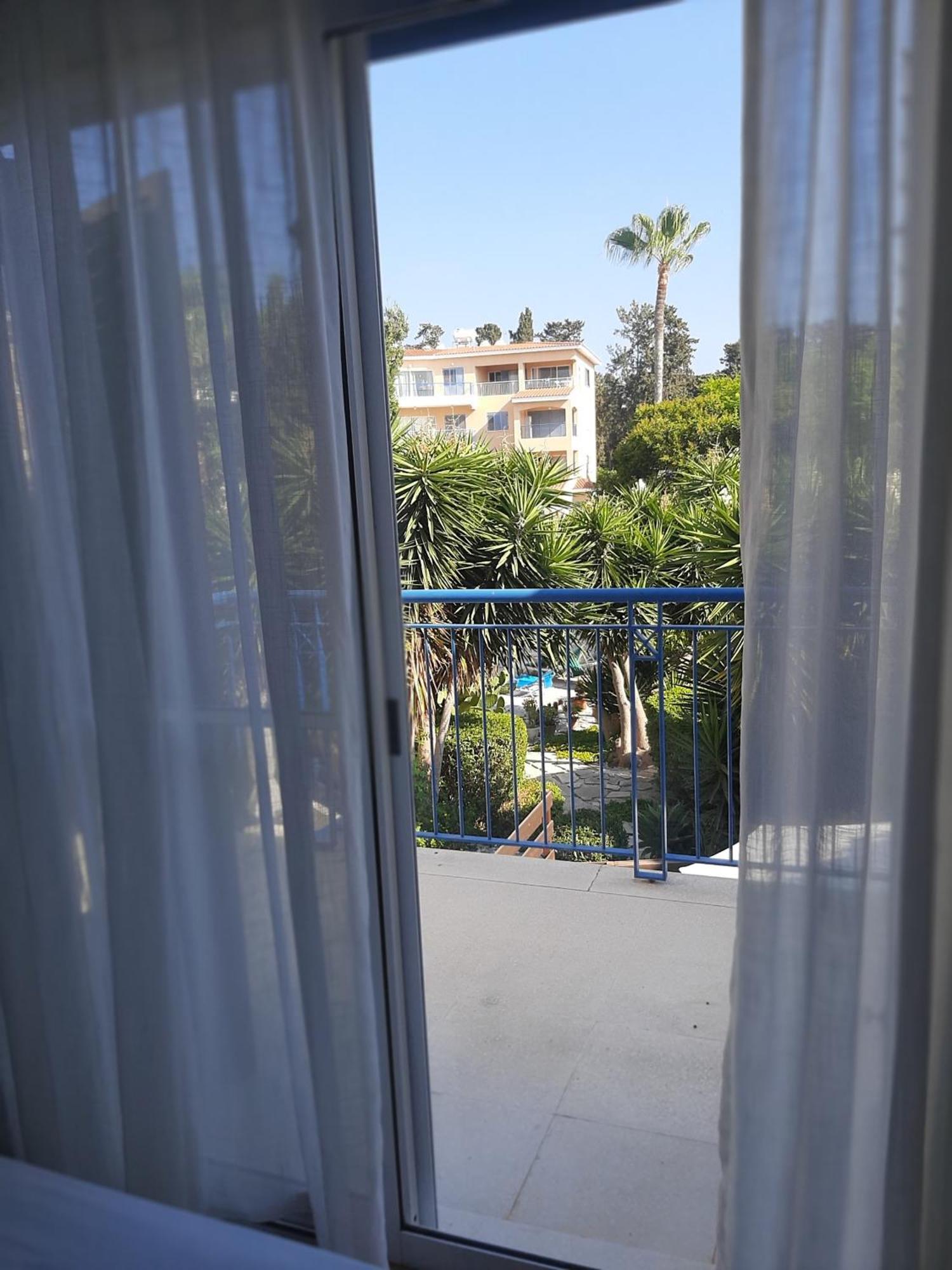 H&o Elegant Maisonette In Paradise Garden Πάφος