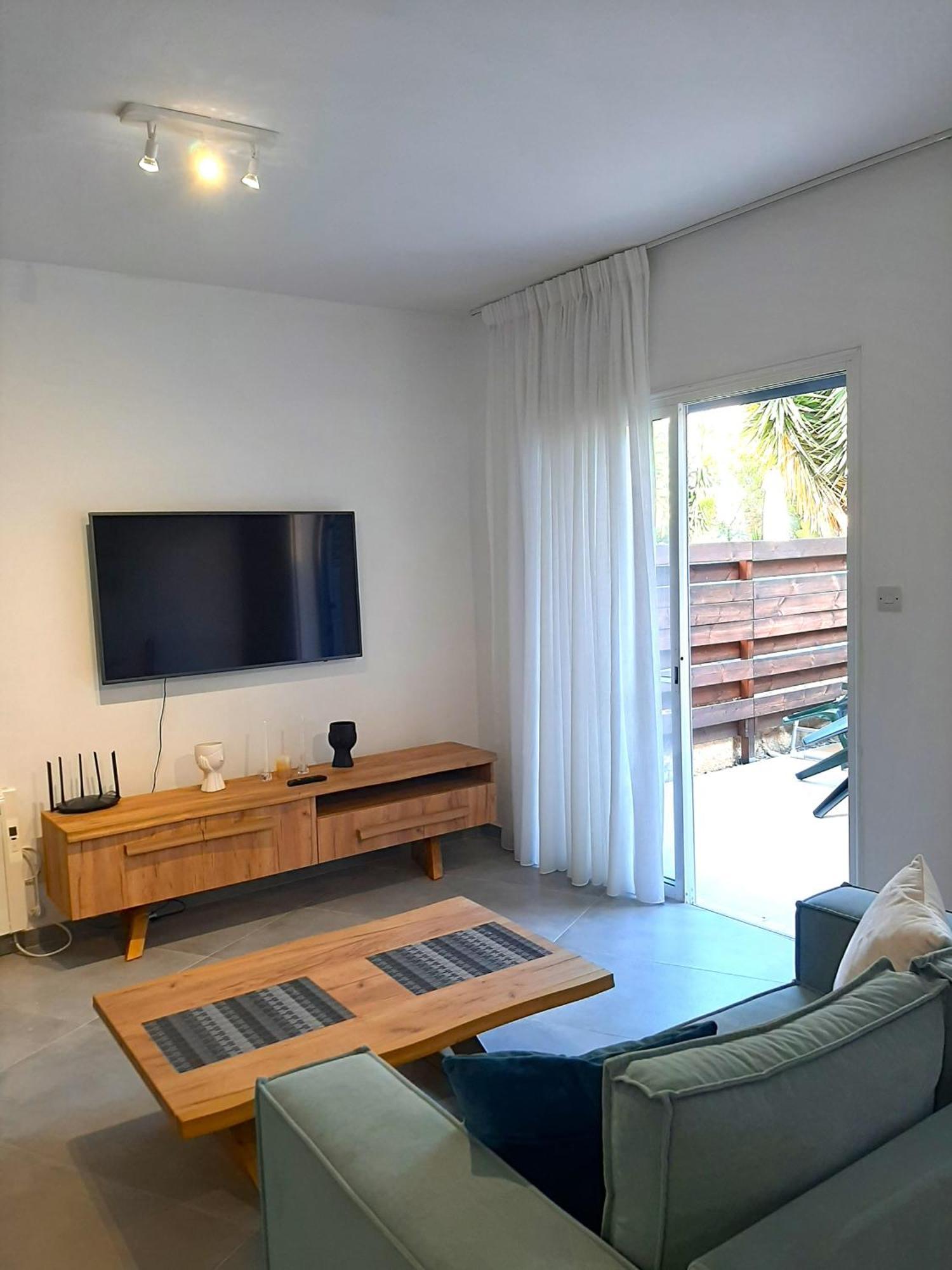 H&o Elegant Maisonette In Paradise Garden Holiday home *